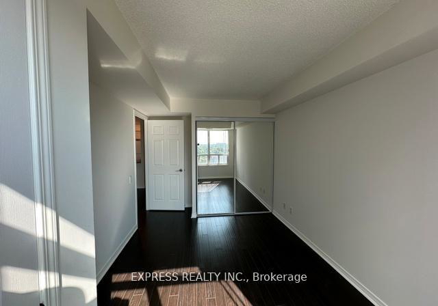 8-hillcrest-avenue-north-york-ontario-c12987018