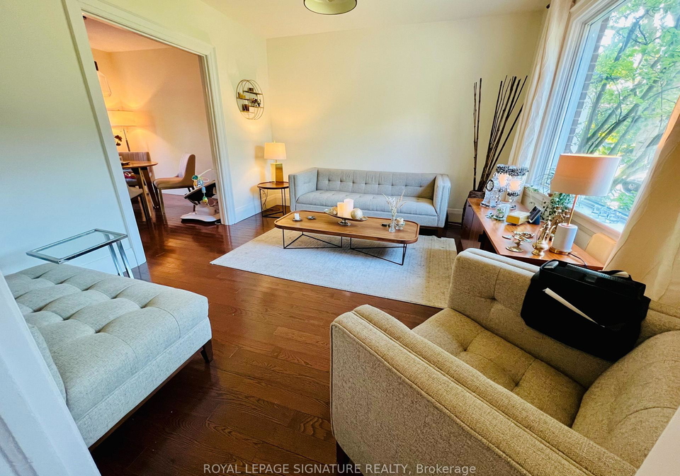 372-roehampton-avenue-toronto-ontario-c12987026