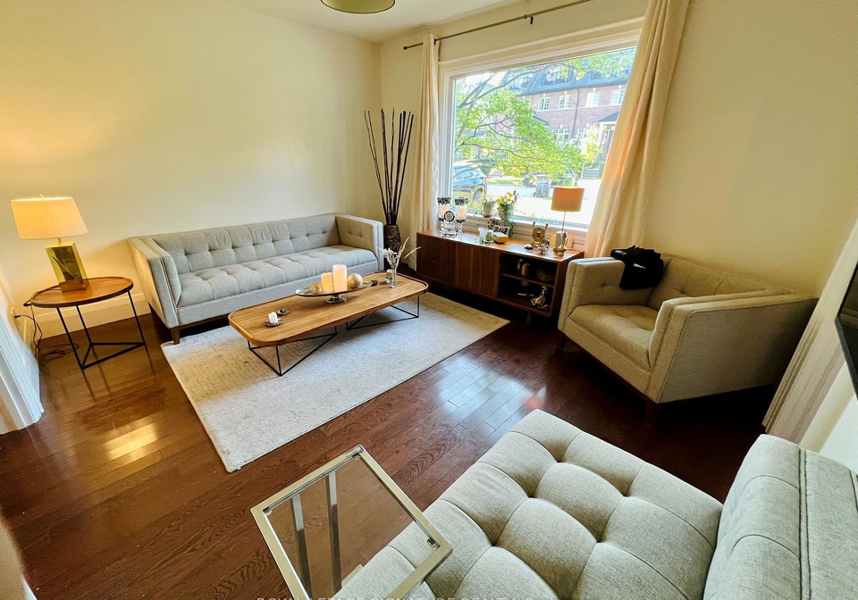 372-roehampton-avenue-toronto-ontario-c12987026