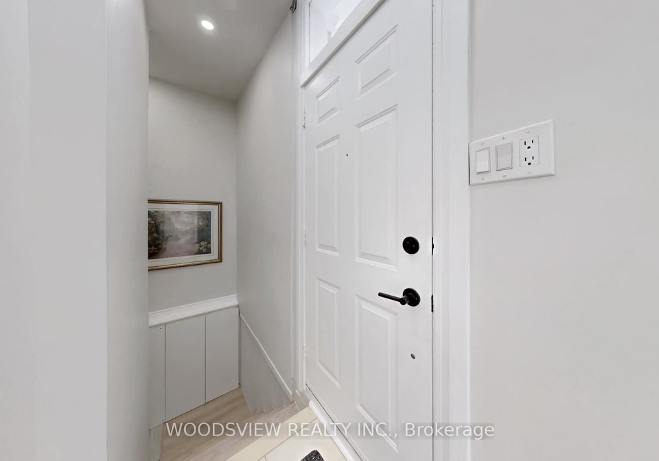 56-niantic-crescent-north-york-ontario-c12987054