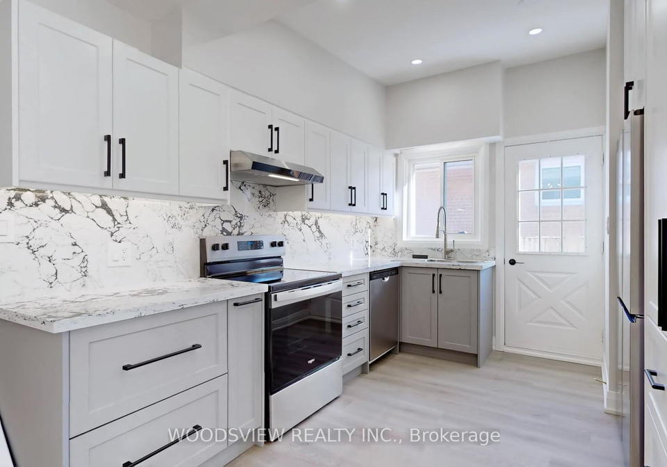 56-niantic-crescent-north-york-ontario-c12987062