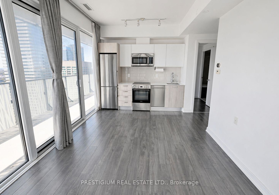 42-charles-street-e-toronto-ontario-c12987138