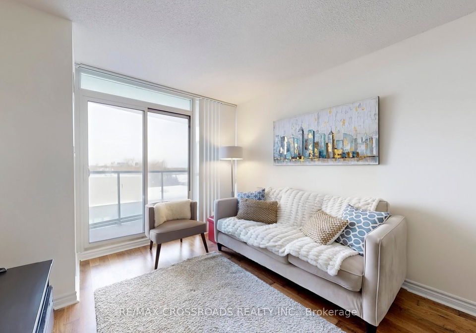 35-hollywood-avenue-north-york-ontario-c12987164