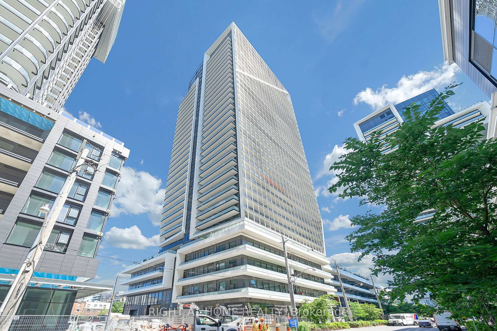 50-ordnance-street-toronto-ontario-c12987236