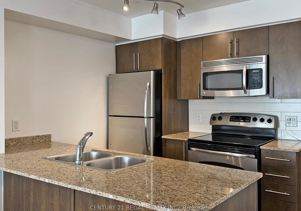 2191-yonge-street-toronto-ontario-c12987294