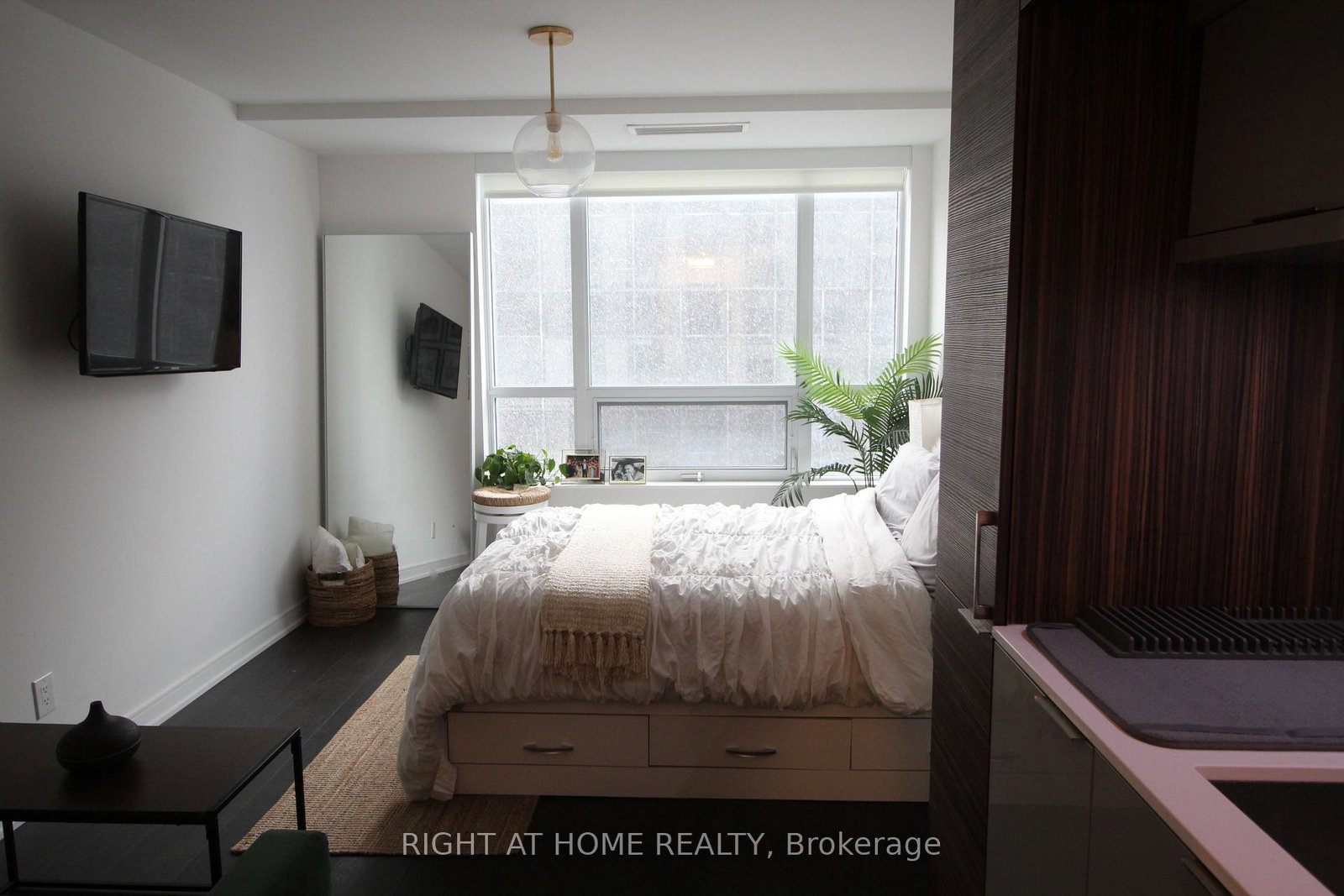 88-scott-street-toronto-ontario-c12987450