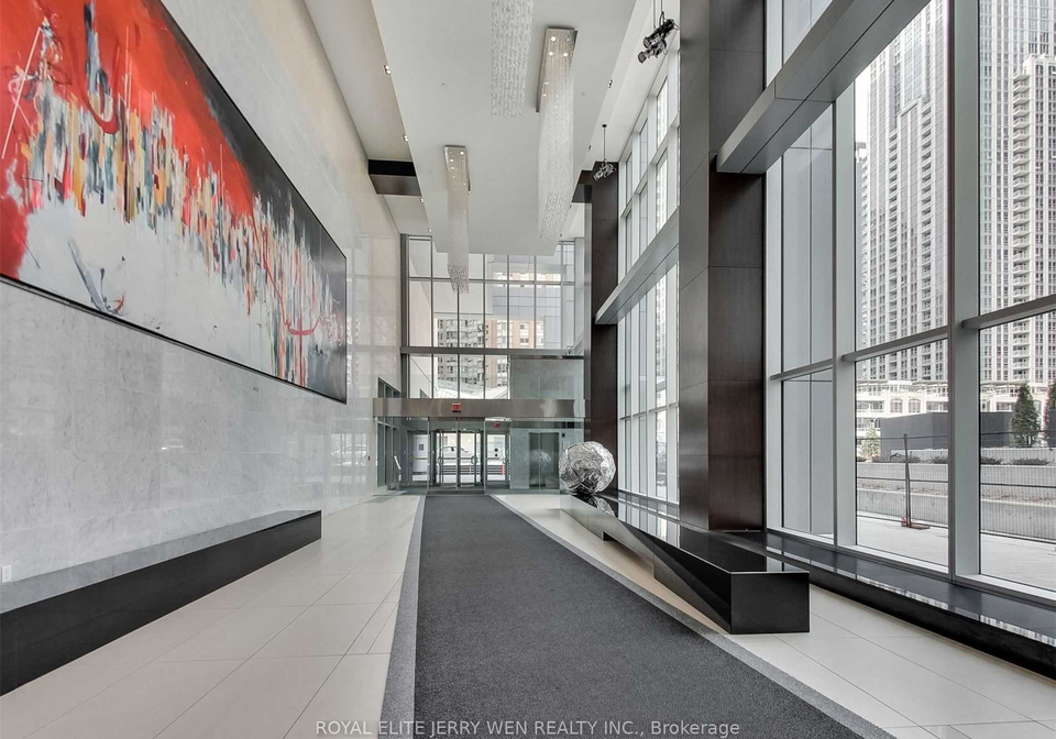 386-yonge-street-toronto-ontario-c12987466