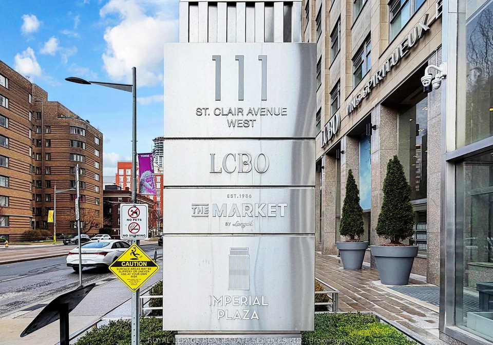 111-st-clair-avenue-w-toronto-ontario-c12987542