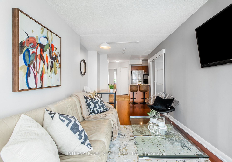 210-victoria-street-toronto-ontario-c12987690