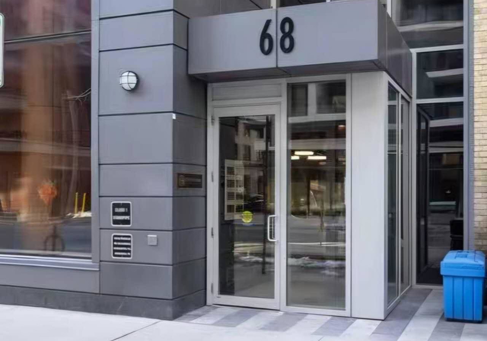 68-shuter-street-toronto-ontario-c12987816