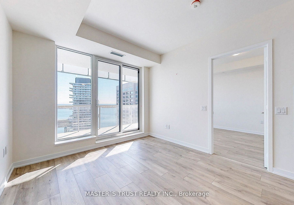 28-freeland-street-s-toronto-ontario-c12988080