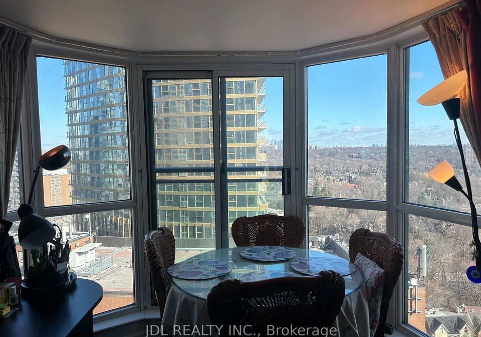 8-park-road-toronto-ontario-c12988242