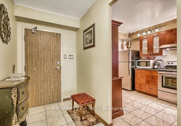 1131-steeles-avenue-w-toronto-ontario-c12988582