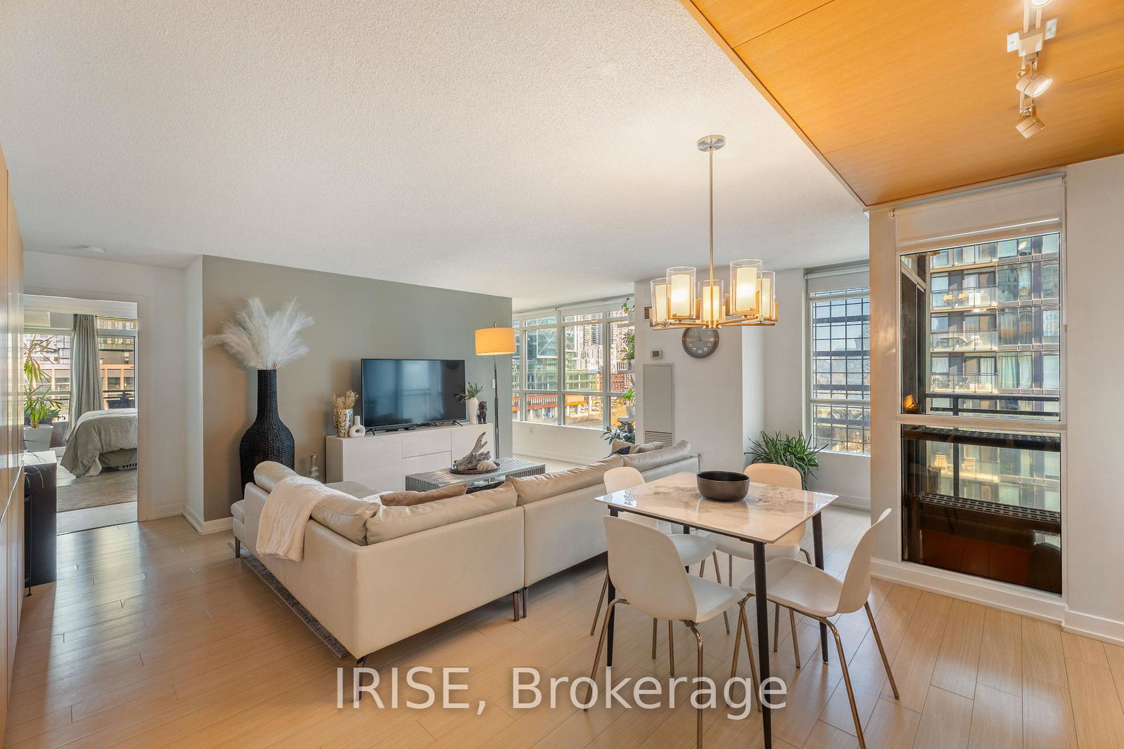 10-capreol-court-toronto-ontario-c12988614