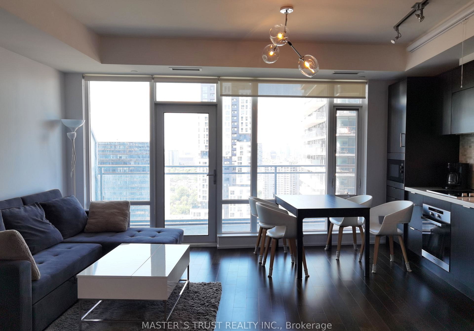 21-widmer-street-toronto-ontario-c12988852