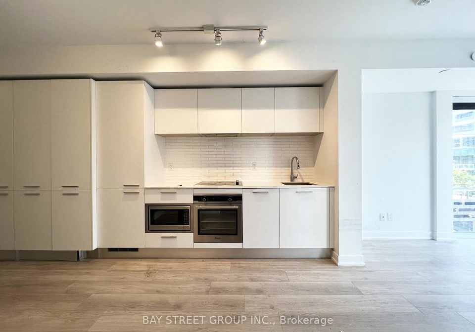 3-gloucester-street-toronto-ontario-c12988938
