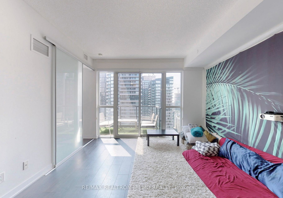87-peter-street-toronto-ontario-c12989030