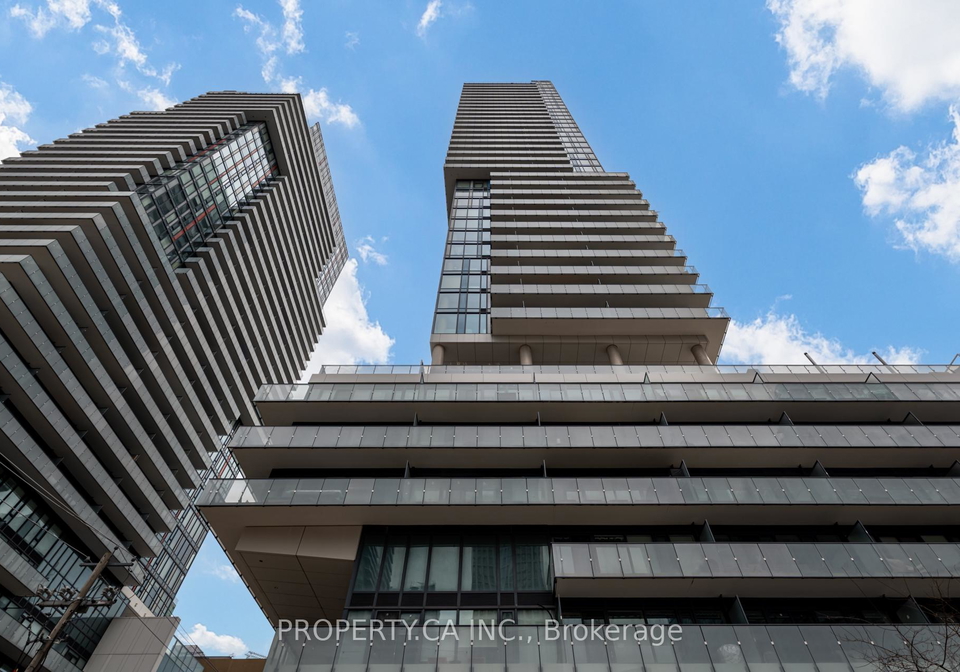 161-roehampton-avenue-toronto-ontario-c12989654