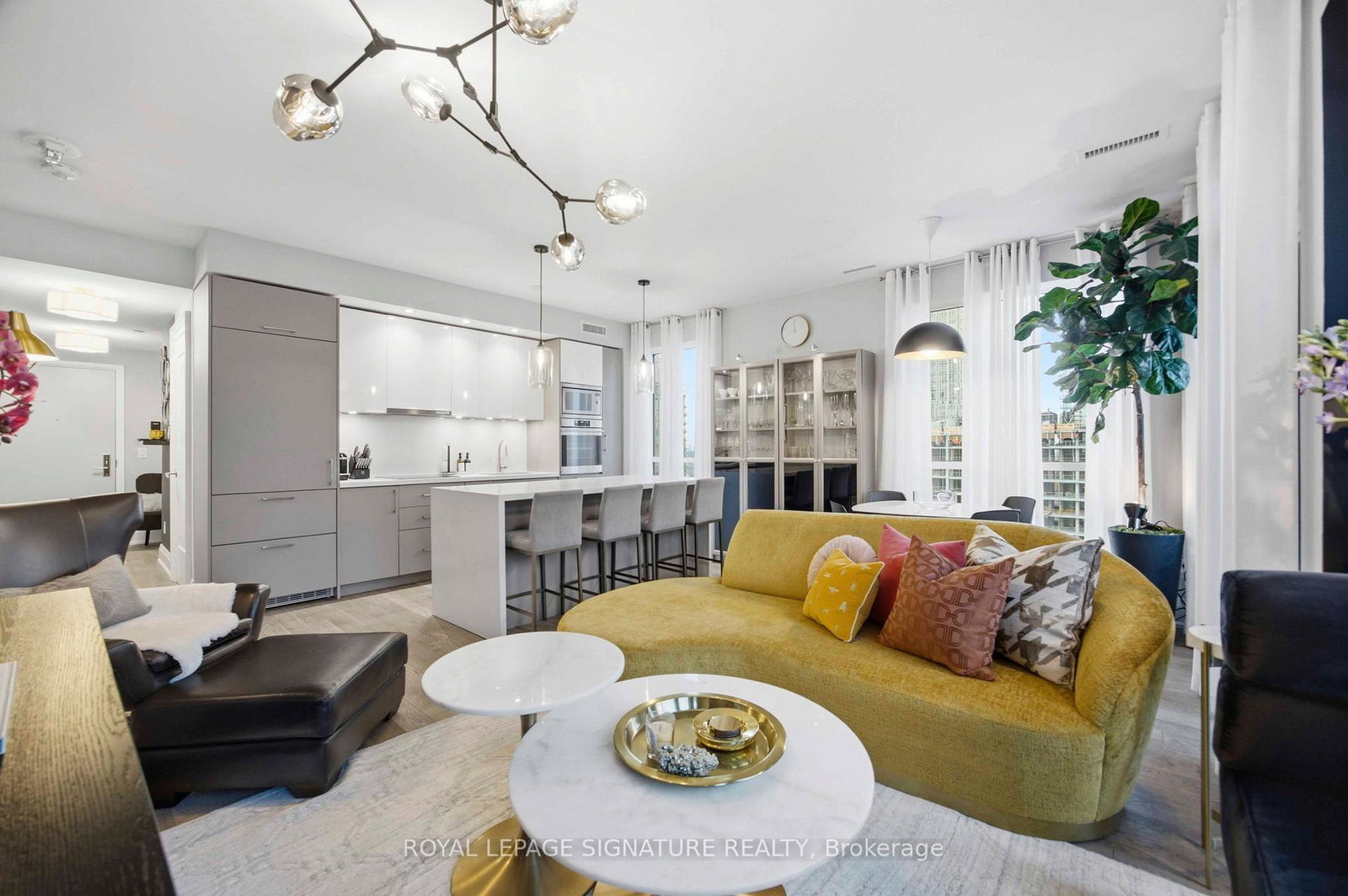 88-cumberland-street-toronto-ontario-c12989764