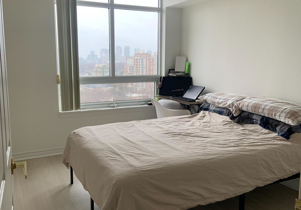 18-kenaston-gardens-north-york-ontario-c12989814