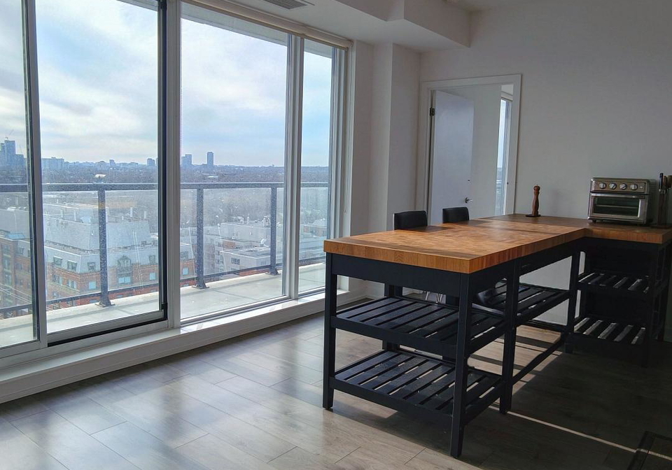 297-college-street-toronto-ontario-c12989868