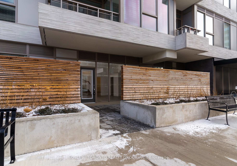 3-cardiff-road-toronto-ontario-c12989910