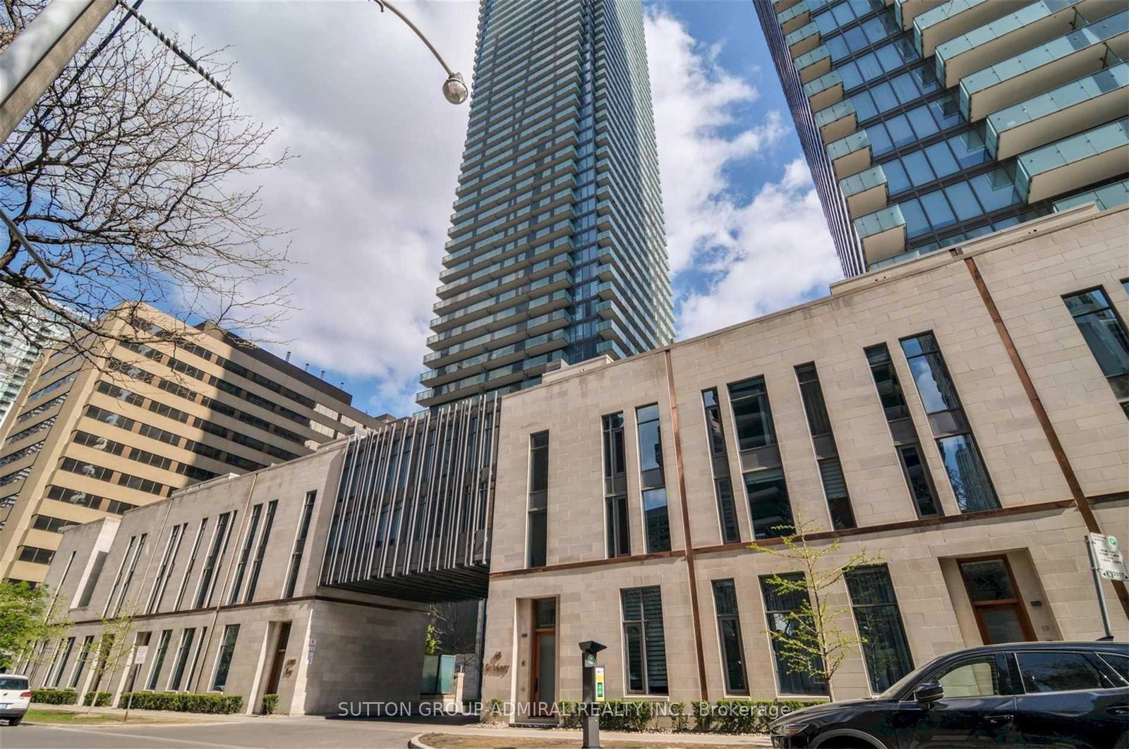 1080-bay-street-toronto-ontario-c12990186