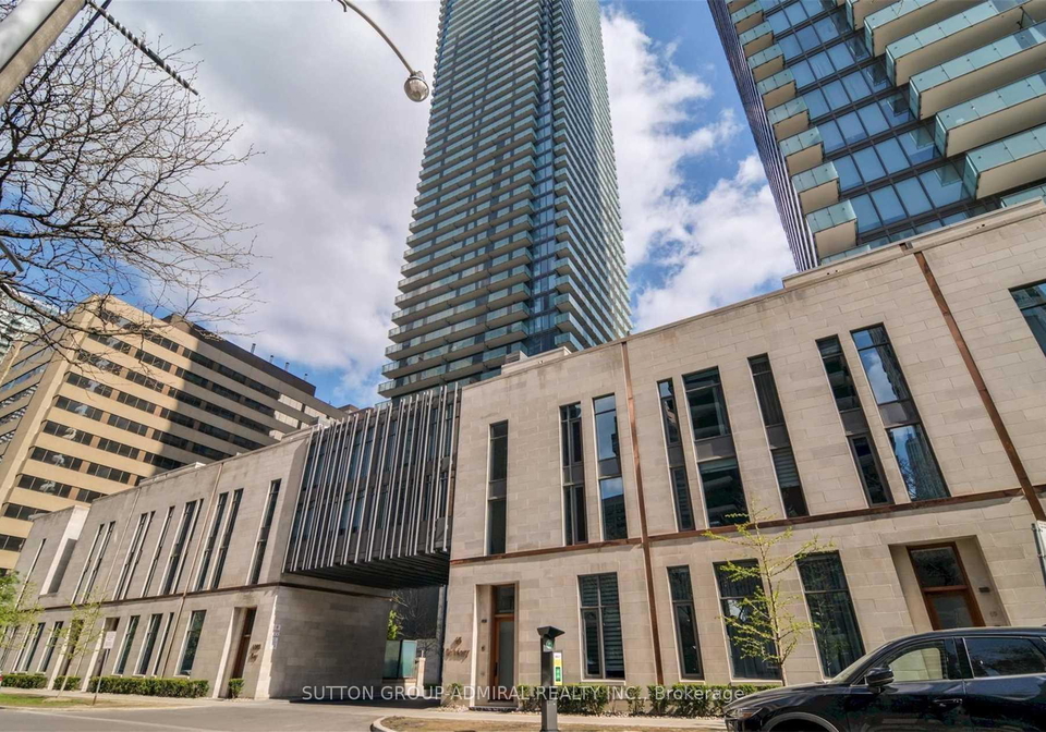 1080-bay-street-toronto-ontario-c12990186