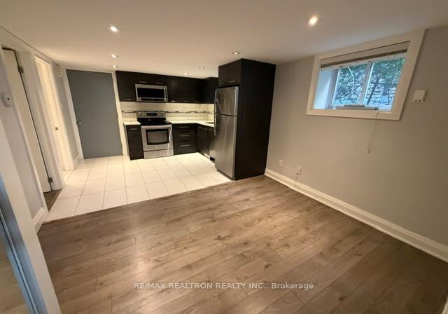 32-college-view-avenue-toronto-ontario-c12990360