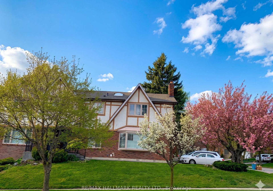 2-butterfield-drive-north-york-ontario-c12990832