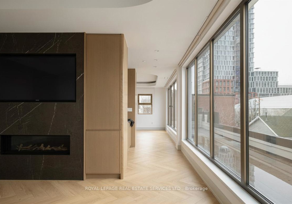 32-rowanwood-avenue-toronto-ontario-c12990900