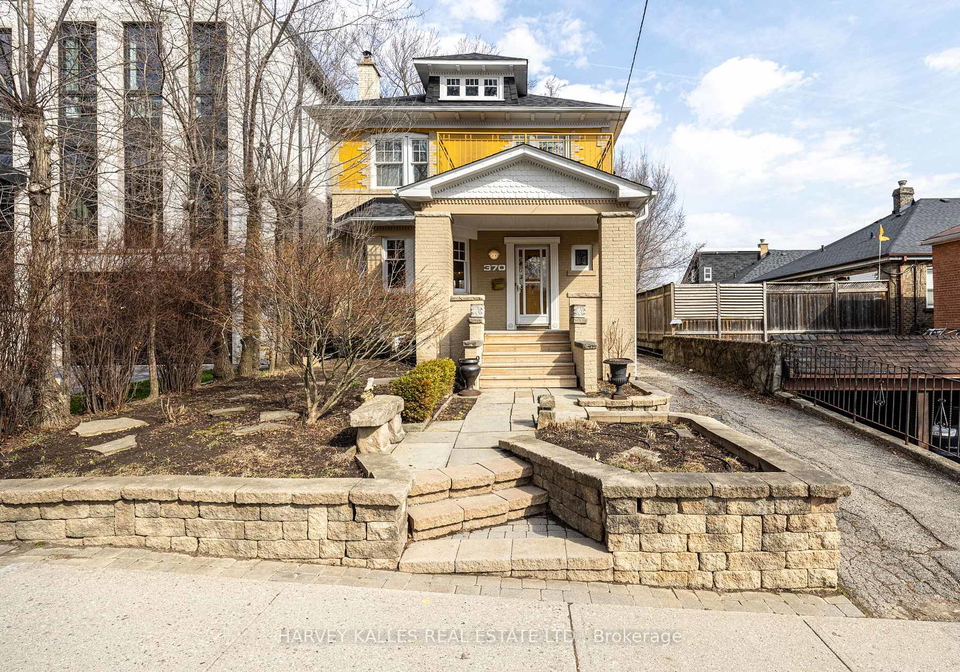 370-st-clements-avenue-toronto-ontario-c12991084