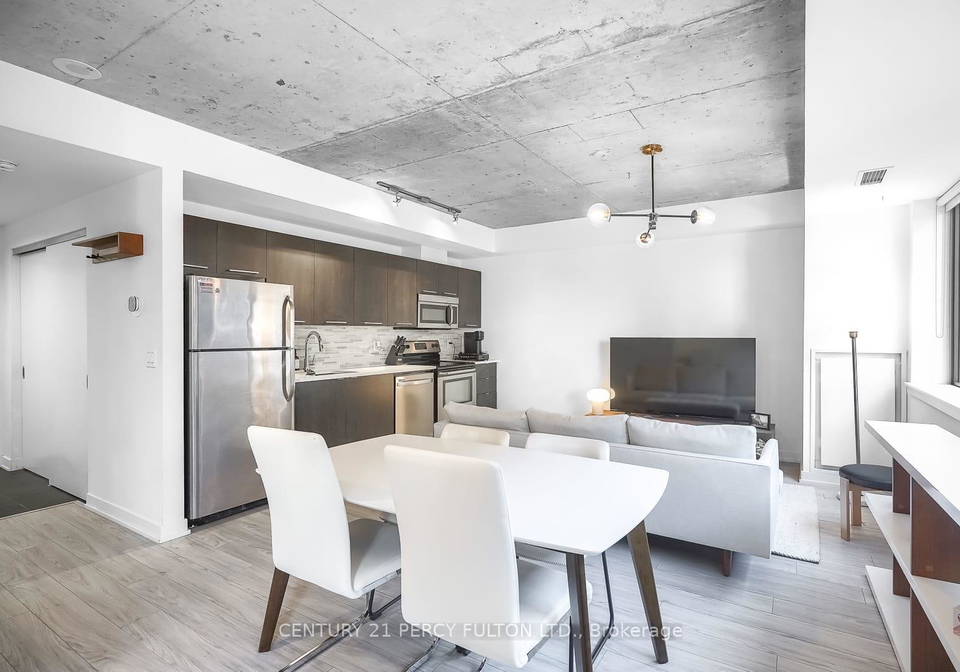 400-wellington-street-w-toronto-ontario-c12991210