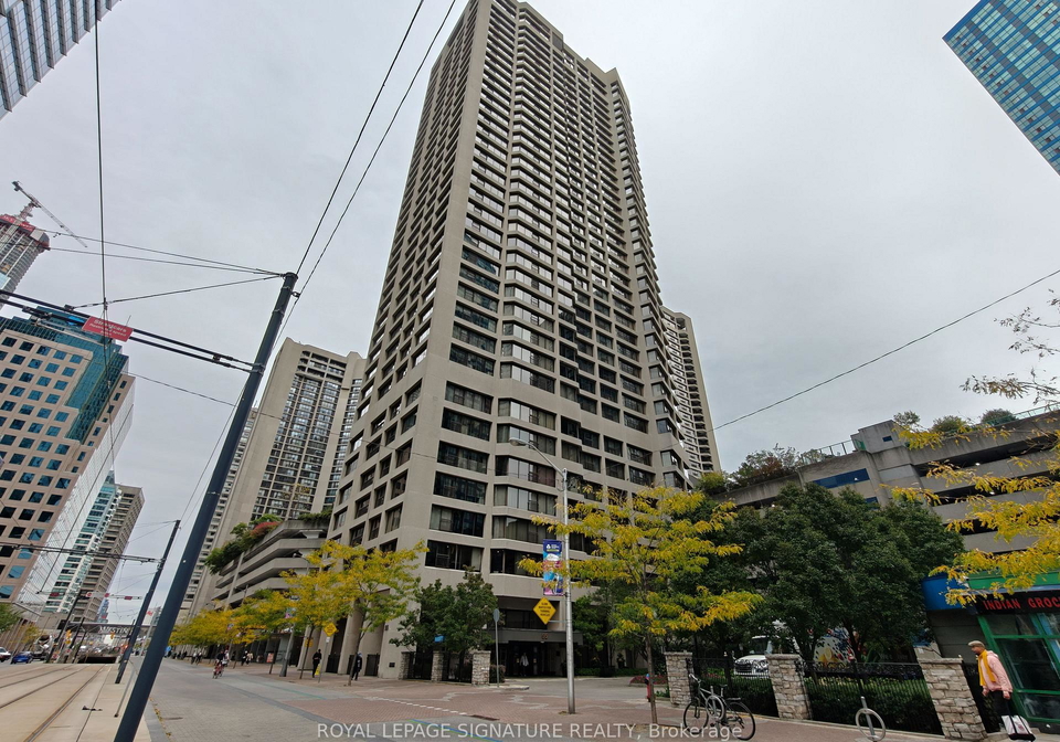 55-harbour-square-toronto-ontario-c12991300