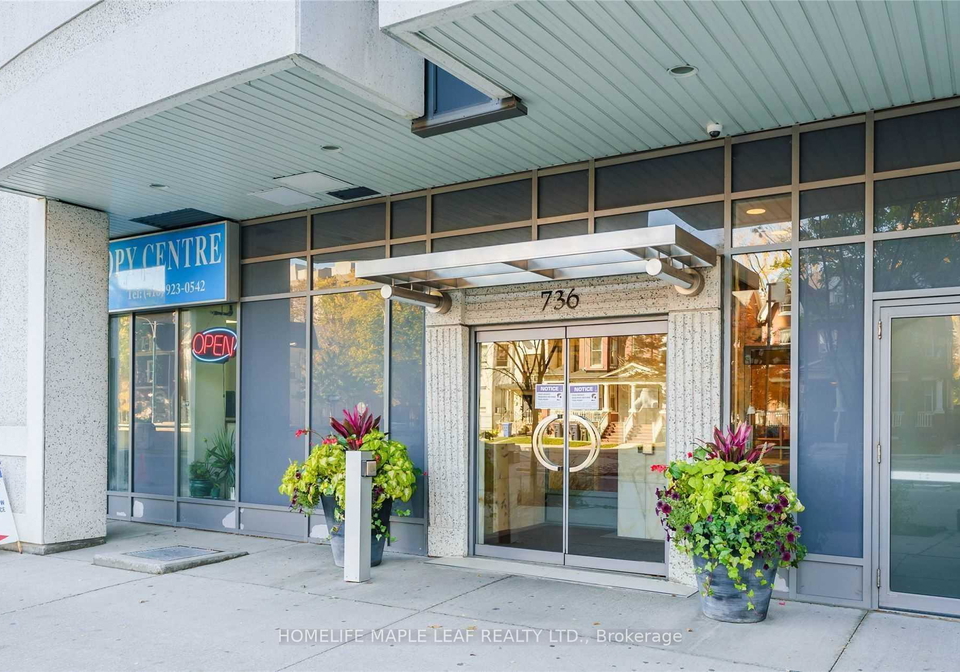 736-spadina-avenue-toronto-ontario-c12991328
