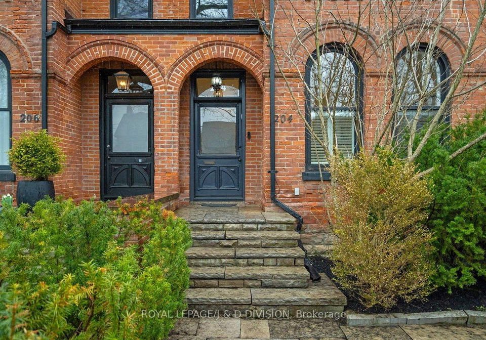 204-cottingham-street-toronto-ontario-c12991686
