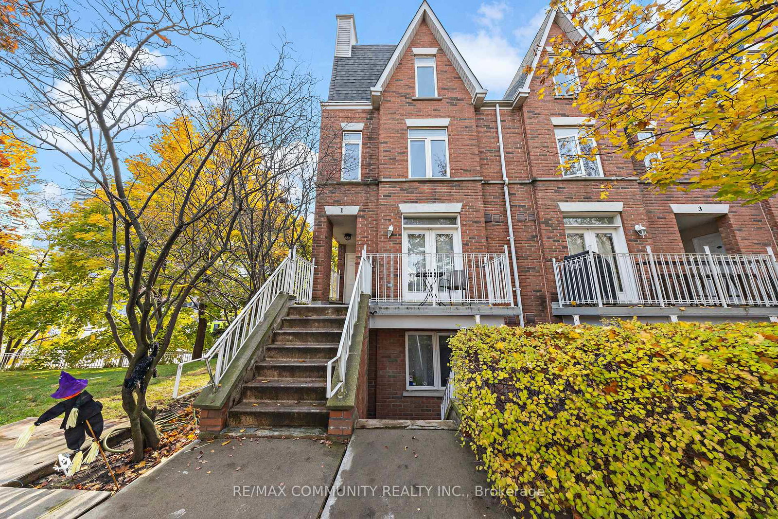 1-sudbury-street-toronto-ontario-c12992328