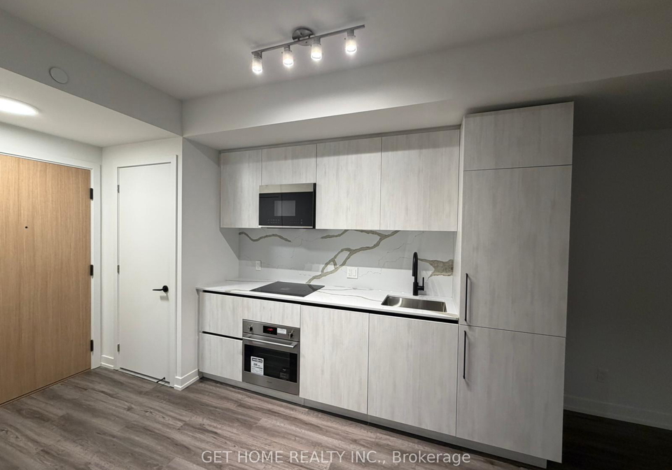 35-parliament-street-toronto-ontario-c12992350