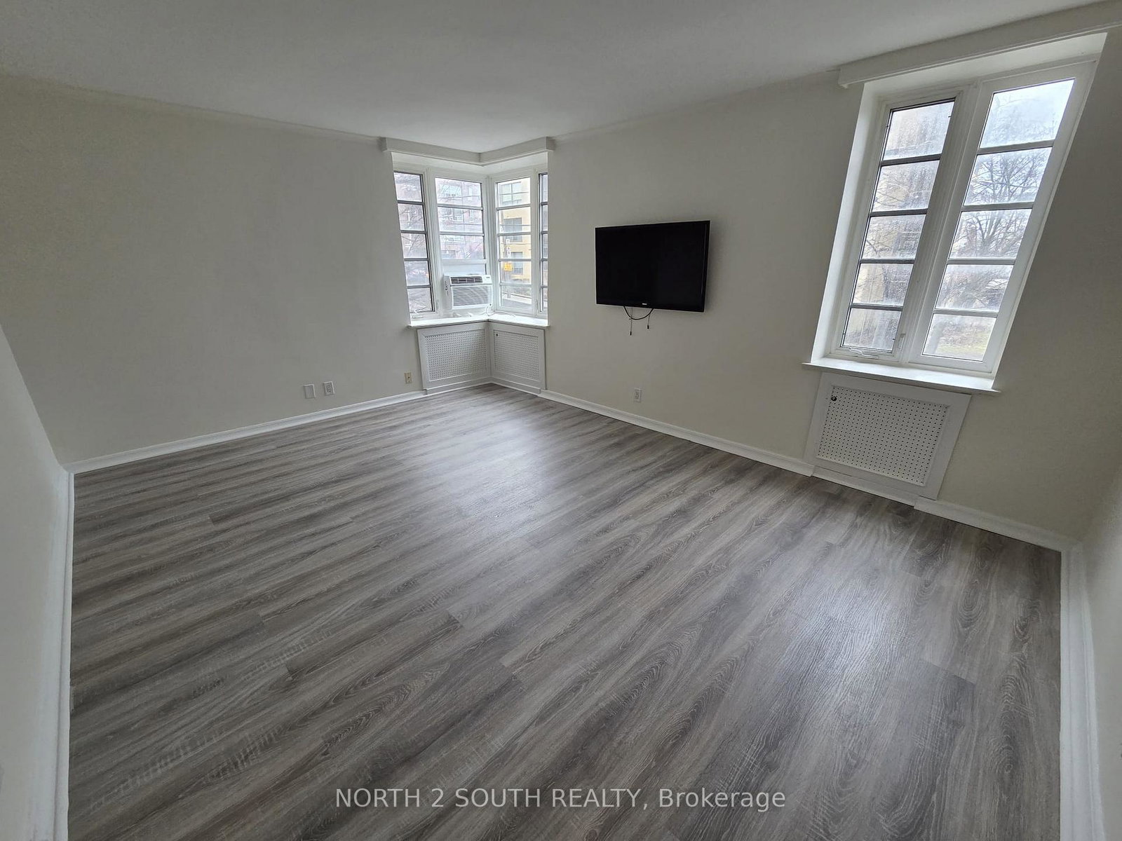 707-eglinton-avenue-w-toronto-ontario-c12992372