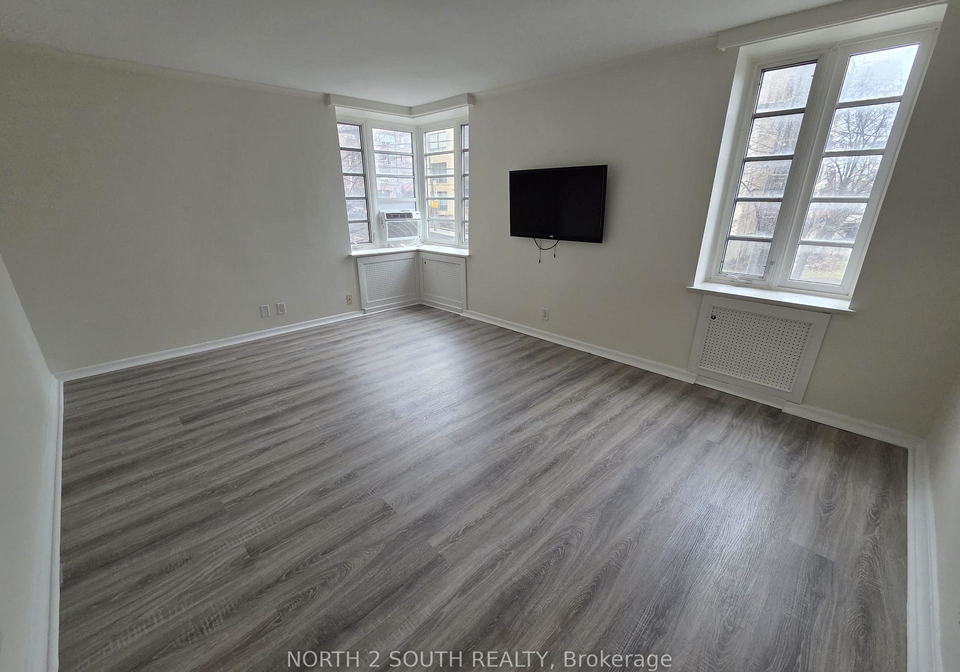 707-eglinton-avenue-w-toronto-ontario-c12992372