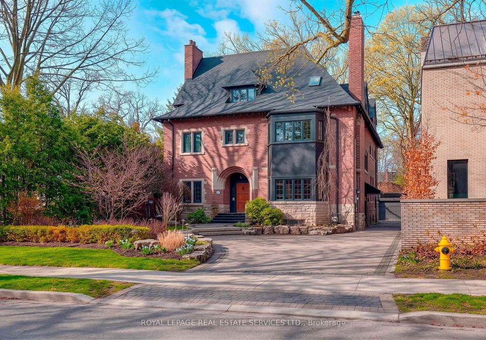 134-lyndhurst-avenue-toronto-ontario-c12992408
