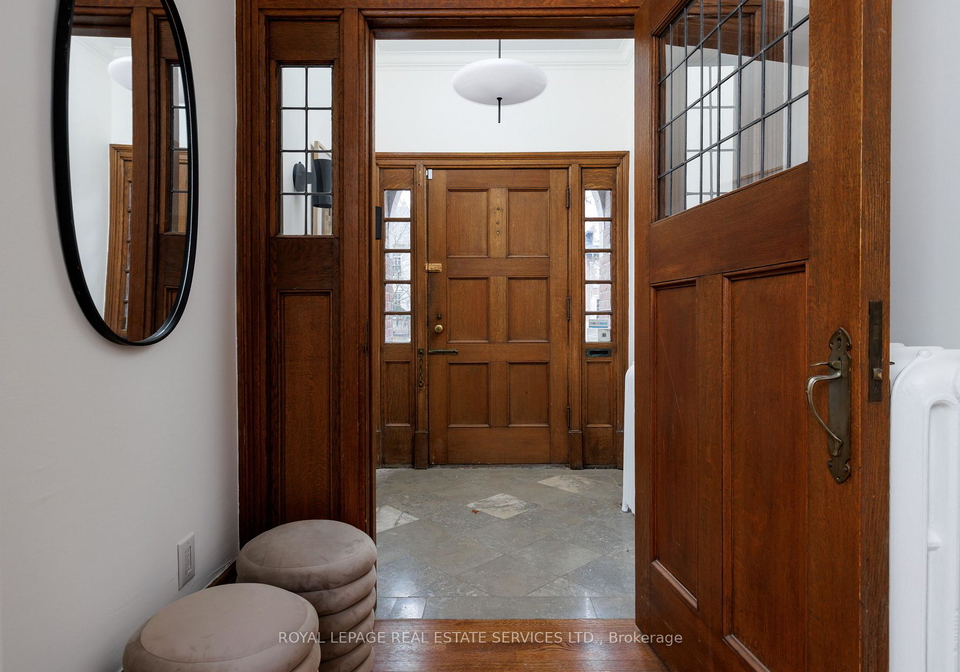 134-lyndhurst-avenue-toronto-ontario-c12992408