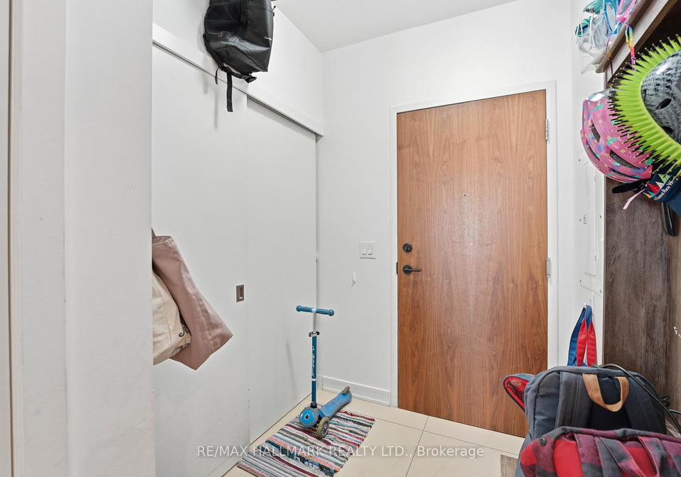 1-market-street-toronto-ontario-c12992628