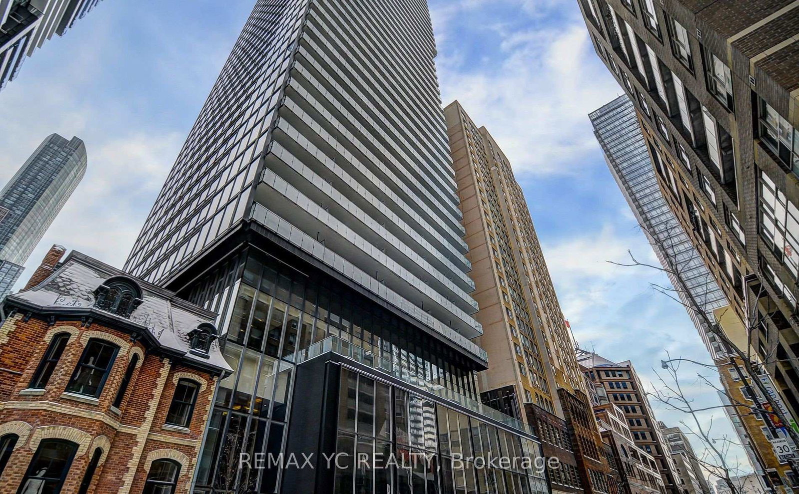 15-grenville-street-toronto-ontario-c12992736