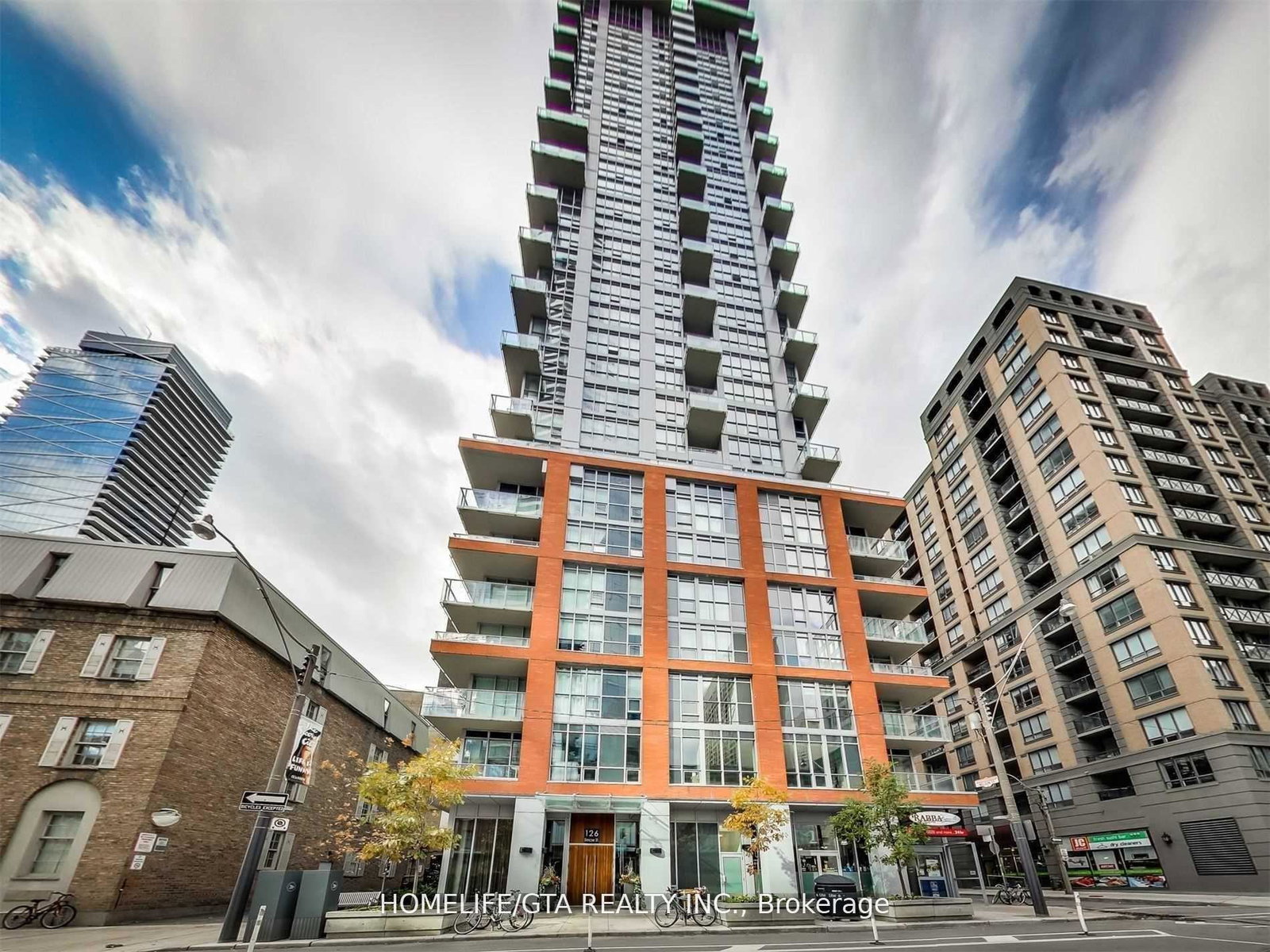 126-simcoe-street-toronto-ontario-c12992818