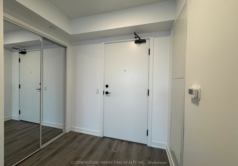 100-queen-street-e-toronto-ontario-c12992864