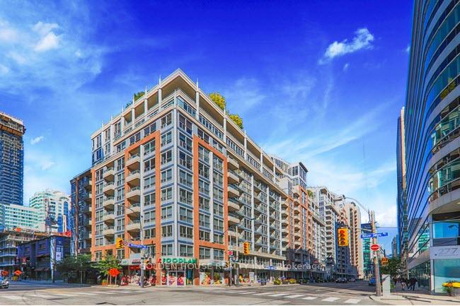 270-wellington-street-w-toronto-ontario-c12992902