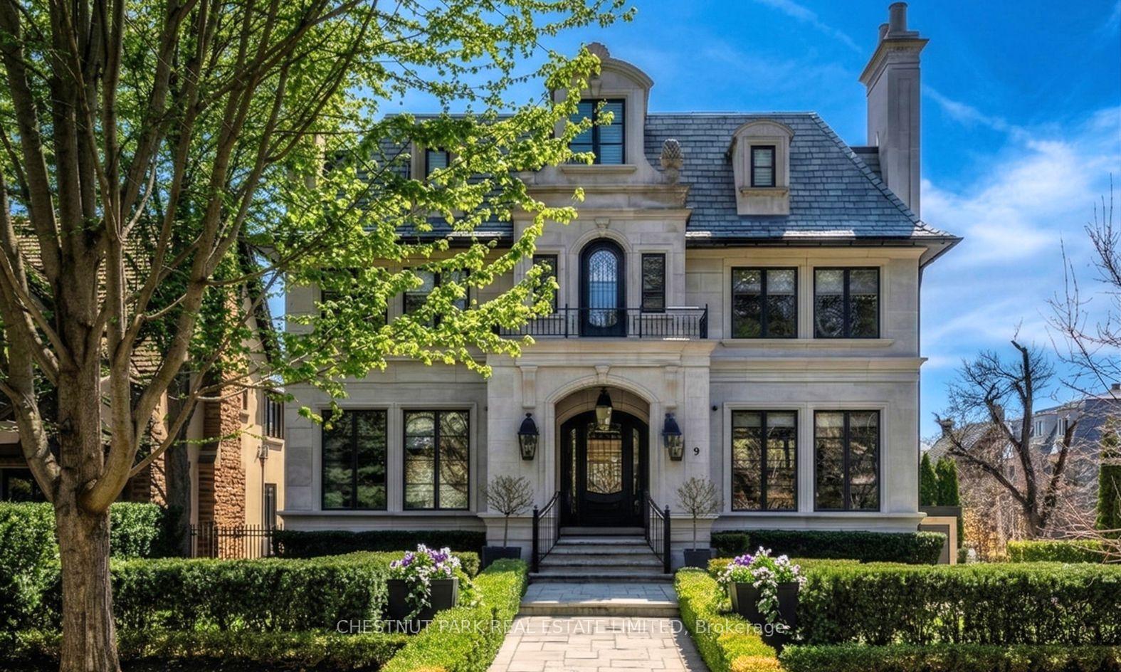 9-dewbourne-avenue-toronto-ontario-c12992952