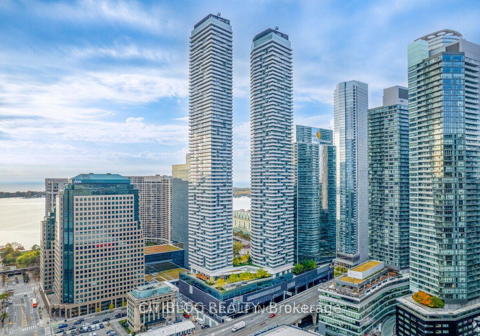 88-harbour-street-toronto-ontario-c12993054