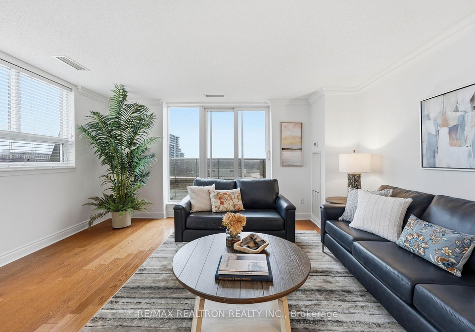 18-kenaston-gardens-north-york-ontario-c12993262